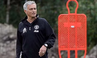 HLV Mourinho ngán nhất Chelsea.