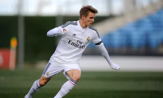 Martin Odegaard đã gia nhập Vitesse Arnhem theo dạng cho mượn.