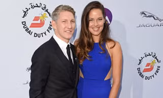 Schweinsteiger và Ivanovic tính định cư lâu dài ở Manchester.