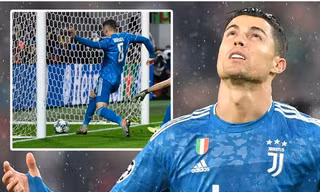 Tình huống Aaron Ramsey “cướp” bàn thắng củ Cristiano Ronaldo.