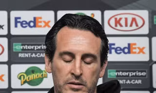 HLV Unai Emery của Arsenal.