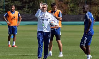 Mourinho cấm các học trò cười đùa trong lúc tập luyện.