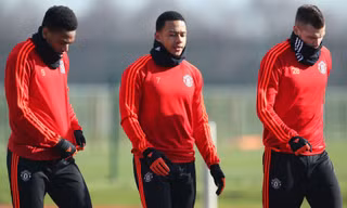 Morgan Schneiderlin và Memphis Depay muốn rời M.U ngay tháng 1.2017.