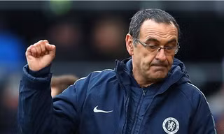 HLV Mauzirio Sarri sẽ tiếp tục dẫn dắt Chelsea.