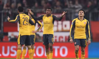 Arsenal chạm mốc 200 bàn thua tại Champions League.