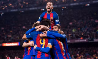 Barcelona muốn trận chung kết Cúp Nhà Vua được tổ chức tại sân Bernabeu của Real Madrid.