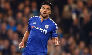 Falcao thất vọng vì không được ra sân thường xuyên ở Chelsea.
