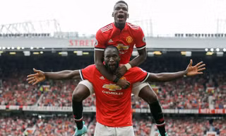Romeu Lukaku cán mốc 100 bàn cho M.U.