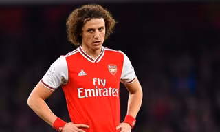 Thảm họa David Luiz.