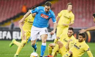 Higuain muốn gia nhập Liverpool.