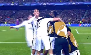 Di Maria chọc tức CĐV Barcelona ngay tại Nou Camp.
