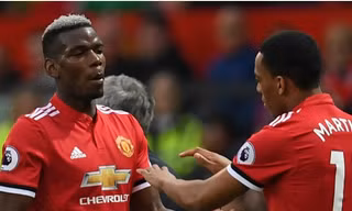 Anthony Martial và Paul Pogba bị ĐT Pháp trả về vì chưa bình phục chấn thương.