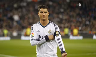 Cristiano Ronaldo trở thành đội phó thứ 3 tại Real Madrid.