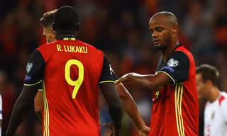 Vincent Kompany đánh giá rất cao Lukaku.