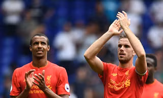 Jordan Henderson và Joel Matip chưa chắc ra sân ở đại chiến với M.U.
