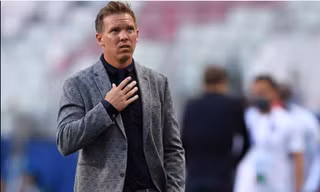 HLV Julian Nagelsmann của RB Leipzig.