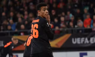 Mason Greenwood chấn thương và không thể tập trung cùng U21 Anh.