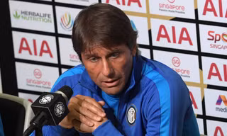 HLV Antonio Conte của Inter Milan.