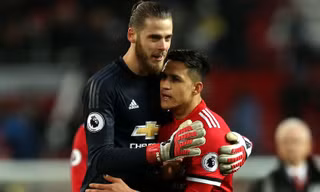 De Gea lập kỷ lục giữ sạch lưới cùng M.U.