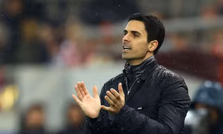 HLV Mikel Arteta của Arsenal.