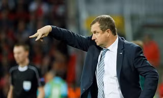 HLV Pavel Vrba đã không được LĐBĐ CH Czech gia hạn tiếp.