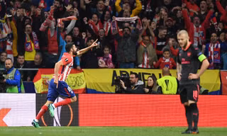 Diego Costa đưa Atletico Madrid vào chung kết Europa League.