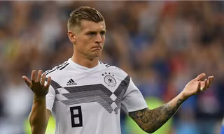 Toni Kroos tính chuyện chia tay đội tuyển Đức.