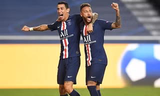 Niềm vui của các cầu thủ PSG sau khi đại thắng RB Leipzig.