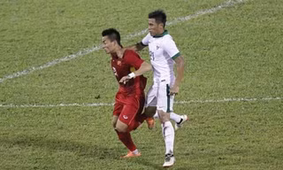 Hanif Sjahbandi hối tiếc vì đánh nguội Hồ Tuấn Tài.