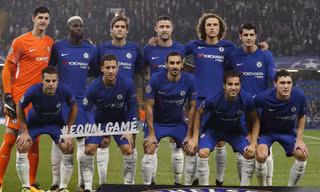 Thủ thành Thibaut Courtois tức giận vì bị đặt điều chống lại HLV Conte.