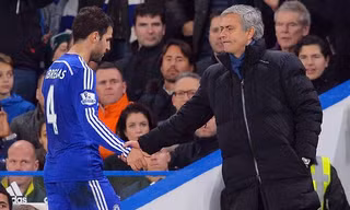 Fabregas gửi lời cảm ơn tới Mourinho.