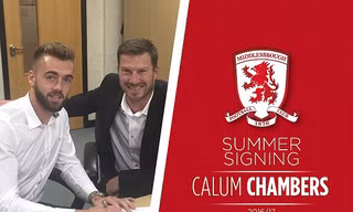 Calum Chambers đã rời Arsenal để chuyển sang khoác áo Middlesbrough.