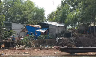 Bị quên lãng trên hồ Trị An