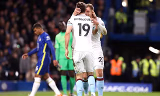 Phung phí cơ hội, Chelsea rơi điểm đầy tiếc nuối
