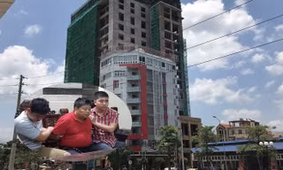 Thời điểm ông Voòng xây khách sạn 10 tầng, được coi là tòa nhà cao nhất Lạng Sơn.