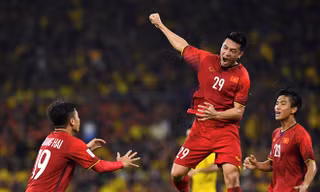 Tuyển Việt Nam đứng trước cơ hội đăng quang ngôi vô địch AFF Cup lần thứ 2 trong lịch sử. 