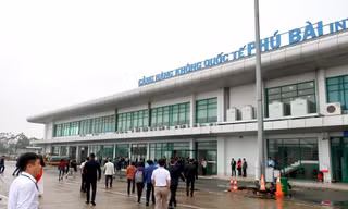 Ba sân bay nằm trên đường đi của bão số 5 sẽ tạm đóng cửa trong ngày 18/9.
