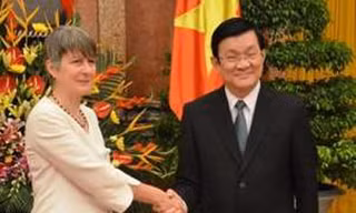 Tân đại sứ Đức Jutta Frasch trình quốc thư
