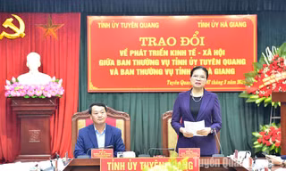 Bí thư Tuyên Quang và Hà Giang họp bàn giải pháp tăng cường liên kết cùng phát triển