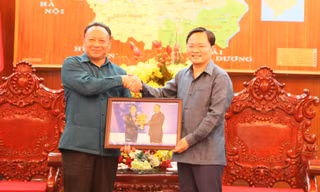 Đoàn đại biểu Trung ương Đoàn Thanh niên Lào thăm tỉnh Bắc Ninh