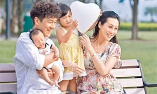 Con gái 'Đoàn Dự' bị vú em châm kim vào người