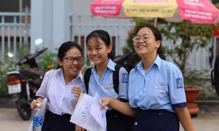 Tuyển sinh lớp 10 TP.HCM: Hơn 31% học sinh sẽ không có chỗ trong các trường công lập