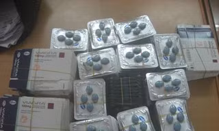 ‘Choáng’ với Viagra giá siêu rẻ