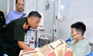Bộ Quốc phòng chia sẻ nỗi đau mất mát với các nạn nhân trong vụ cháy chung cư mini 