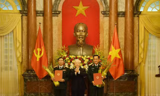 Hai Thứ trưởng Quốc phòng được thăng quân hàm Thượng tướng 