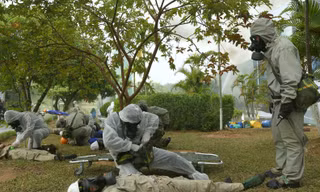 Quân đội diễn tập ứng phó sự cố chất độc quy mô lớn