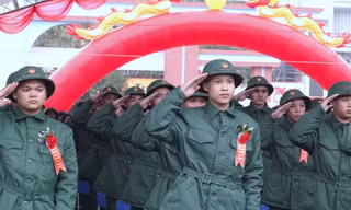 Thanh niên 63 tỉnh, thành phố chuẩn bị lên đường nhập ngũ năm 2025