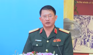 Thiếu tướng La Công Phương giữ chức vụ Chính ủy Quân khu 1