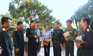 Kiểm tra công tác phổ biến, giáo dục pháp luật cho thanh niên quân đội