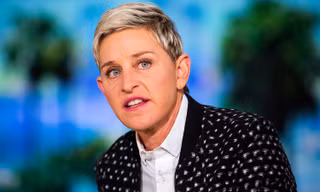 Giữa “tâm bão” scandal bắt nạt, Ellen DeGeneres bất ngờ được sao lớn này bảo vệ